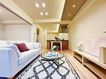 内装&設備とも新規リフォーム済のため快適に新生活をスタートできます。