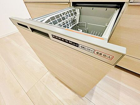 【食洗器】家事をお手伝いしてくれます。