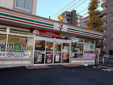 セブン-イレブン 府中緑町2丁目店 徒歩3分