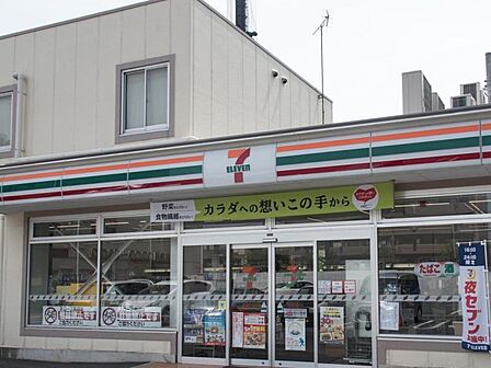 セブン-イレブン 府中緑町2丁目店 徒歩4分