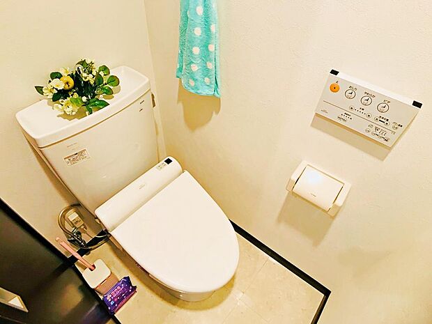 トイレ(平成22年交換済)