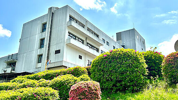 日本医科大学多摩永山病院　徒歩２０分