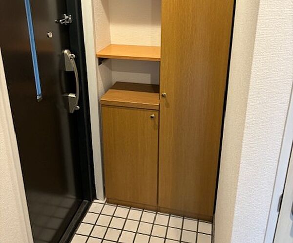 玄関収納