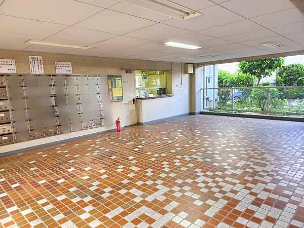 エントランスを拡大表示