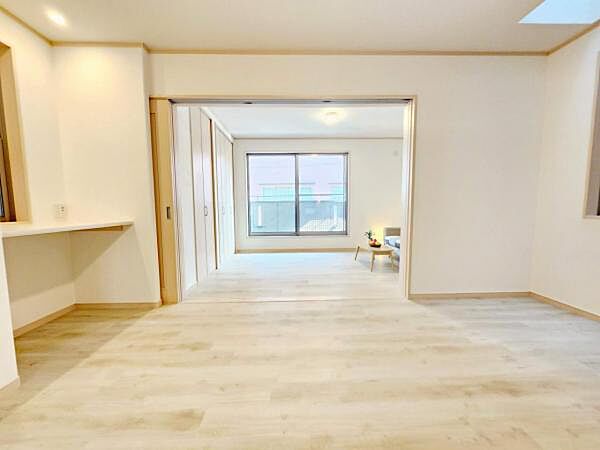 リビング/ダイニングを拡大表示