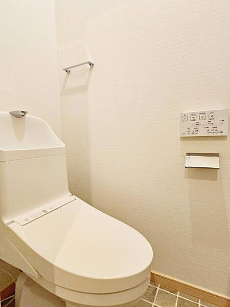 トイレを拡大表示