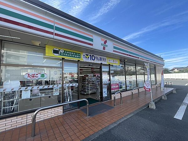 セブンイレブン遠賀浅木店800m