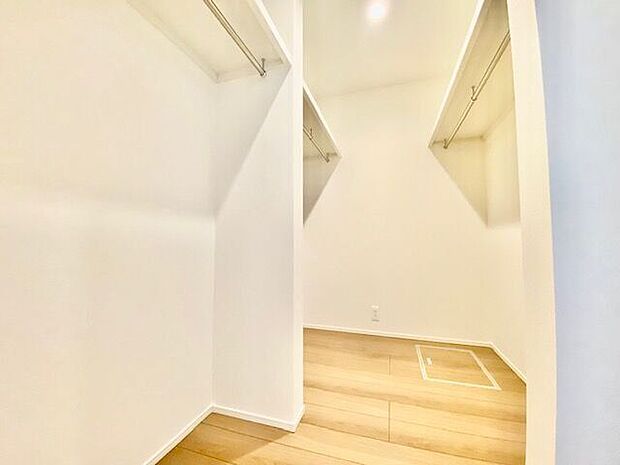 ウォークインクローゼット