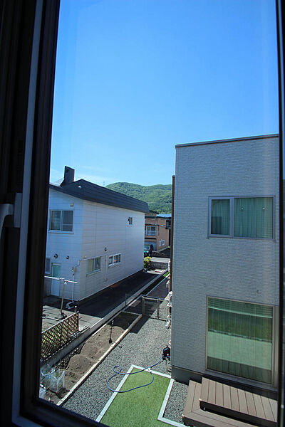 二階寝室からの景色