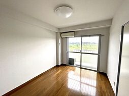 JR青梅線 東中神駅 徒歩20分の賃貸マンション 2階2Kのリビング/ダイニング