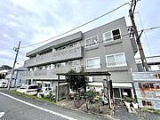 東中神駅より徒歩20分 築31年10ヶ月 3階建の賃貸物件