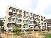 富田駅より徒歩3分 3階 築53年2ヶ月の賃貸物件