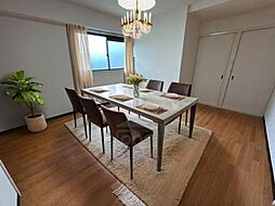 STマンション3（エスティーマンション3） 5階2DKのリビング/ダイニング