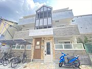 総持寺駅より徒歩3分 2階 築11年1ヶ月の賃貸物件