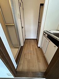 フルブルーム 2階1Kのリビング/ダイニング