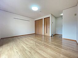 パークサイドヒロツグB棟 1階ワンルームのリビング/ダイニング