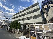 茨木市駅より徒歩7分 4階 築37年5ヶ月の賃貸物件