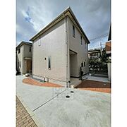 JR総持寺駅より徒歩9分 1階 築3年9ヶ月の賃貸物件