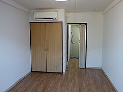 シャトレ富田 3階1Kのリビング/ダイニング