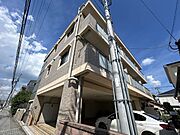 茨木駅より徒歩12分 1階 築15年3ヶ月の賃貸物件