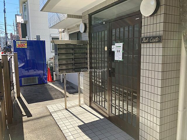 エントランス
