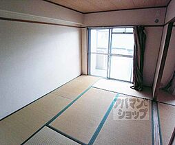 京阪本線 丹波橋駅 徒歩11分の賃貸マンション 4階3LDKのリビング/ダイニング