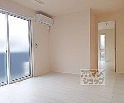 JR奈良線 稲荷駅 徒歩3分の賃貸アパート 1階2LDKのリビング/ダイニング