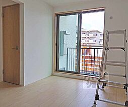 京都市営烏丸線 くいな橋駅 徒歩7分の賃貸アパート 1階1Kのリビング/ダイニング