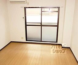 JR東海道・山陽本線 京都駅 徒歩13分の賃貸マンション 1階1Kのリビング/ダイニング