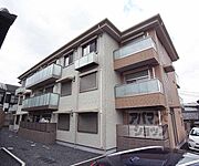 石田駅より徒歩13分 1階 築9年10ヶ月の賃貸物件