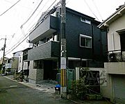 御陵駅より徒歩3分 1階 築2年11ヶ月の賃貸物件