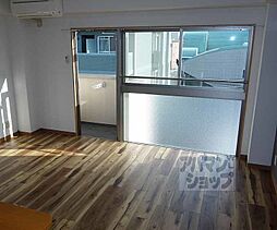 近鉄京都線 東寺駅 徒歩3分の賃貸マンション 3階ワンルームのリビング/ダイニング