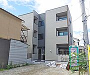 藤森駅より徒歩6分 2階 築1年1ヶ月の賃貸物件