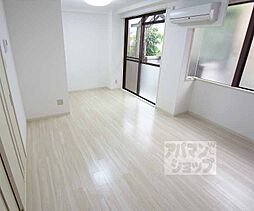 京阪本線 伏見桃山駅 徒歩10分の賃貸マンション 1階1DKのリビング/ダイニング