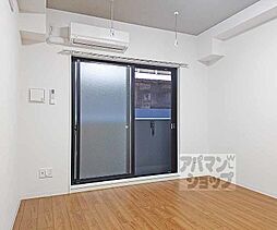 京阪本線 龍谷大前深草駅 徒歩13分の賃貸マンション 1階1Kのリビング/ダイニング