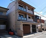 五条駅より徒歩4分 2階 築1年8ヶ月の賃貸物件