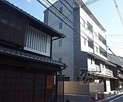 京都駅より徒歩9分 3階 築2年の賃貸物件