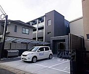 山科駅より徒歩15分 3階 築2年8ヶ月の賃貸物件