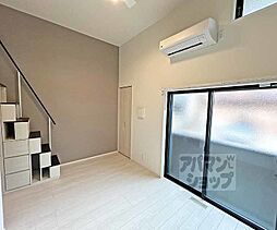 京阪本線 龍谷大前深草駅 徒歩11分の賃貸アパート 1階1Kのリビング/ダイニング