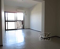 ビューハイツ京都山科（ベルヴィ52） 327 3階2LDKのリビング/ダイニング