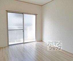 近鉄京都線 近鉄丹波橋駅 徒歩2分の賃貸マンション 1階2DKのリビング/ダイニング