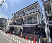 二条城前駅より徒歩6分 1階 築9年2ヶ月の賃貸物件