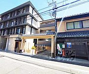 丸太町駅より徒歩8分 1階 築13年8ヶ月の賃貸物件