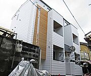 大津駅より徒歩10分 築5年5ヶ月 3階建の賃貸物件