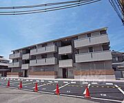 伏見駅より徒歩8分 2階 築10年6ヶ月の賃貸物件