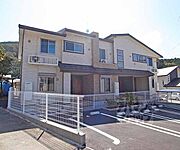 追分駅より徒歩15分 築10年3ヶ月 2階建の賃貸物件