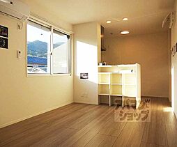 京阪石山坂本線 南滋賀駅 徒歩5分の賃貸アパート 1階1LDKのリビング/ダイニング