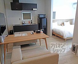 京阪本線 淀駅 徒歩3分の賃貸アパート 2階1DKのリビング/ダイニング