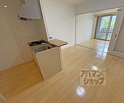 京都市営烏丸線 烏丸御池駅 徒歩4分の賃貸マンション 7階1LDKのリビング/ダイニング