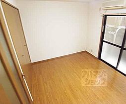 京阪本線 龍谷大前深草駅 徒歩10分の賃貸マンション 1階1Kのリビング/ダイニング